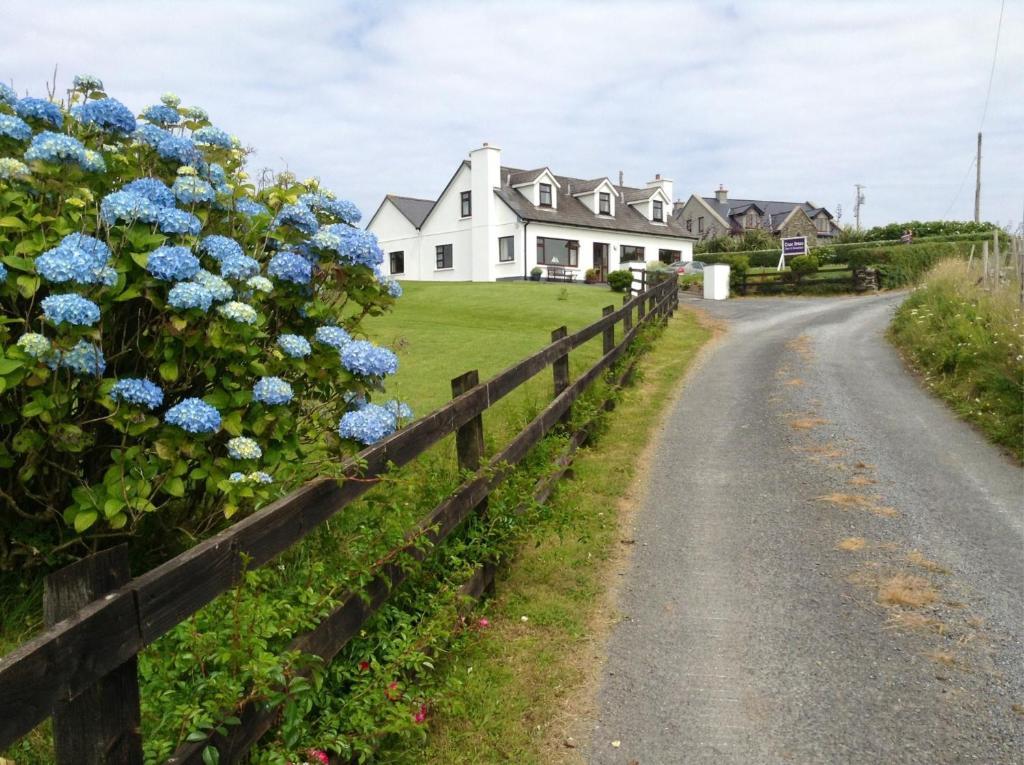 Cnoc Breac B&B Cleggan Exterior photo